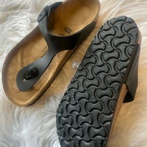 Birkenstock Gizeh Sandals new / no box sz 35